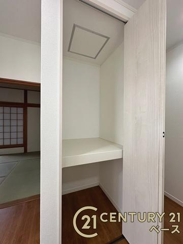 香芝市逢坂４丁目の中古一戸建て