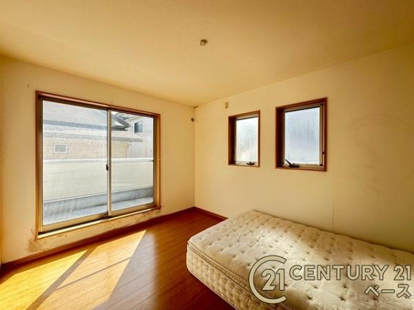 香芝市尼寺3丁目の中古一戸建て(寝室)