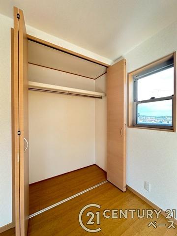 香芝市尼寺3丁目の中古一戸建て(収納)