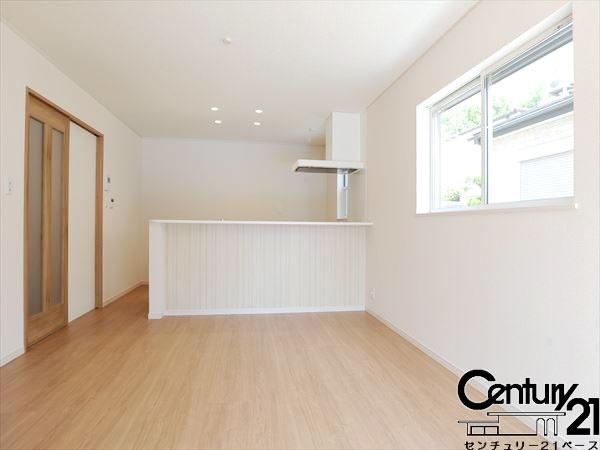 ファーストタウン小吉田/新築一戸建(同仕様写真(リビング))