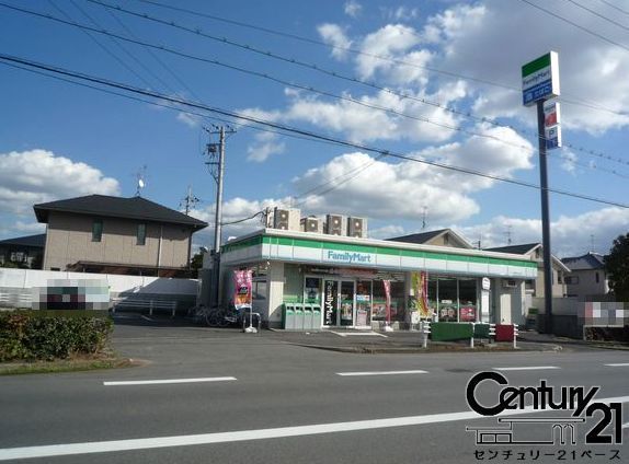 北葛城郡河合町高塚台3丁目の土地(ファミリーマート上牧桜ヶ丘店)