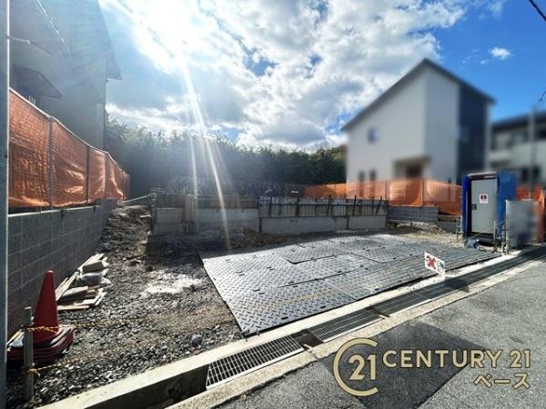 北葛城郡王寺町本町４丁目／新築一戸建