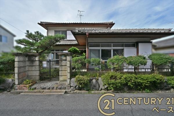 北葛城郡上牧町下牧６丁目　一戸建