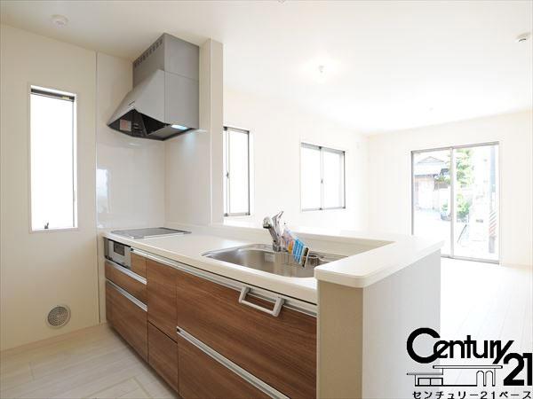 リーブルガーデン大豆越２号棟／新築一戸建