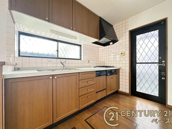 香芝市関屋　一戸建