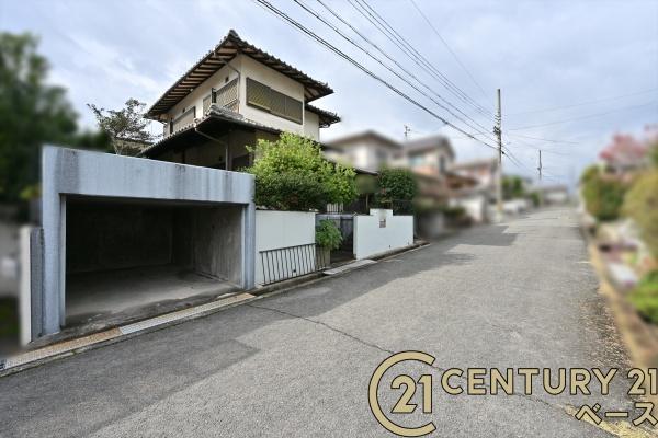 北葛城郡河合町高塚台２丁目の土地