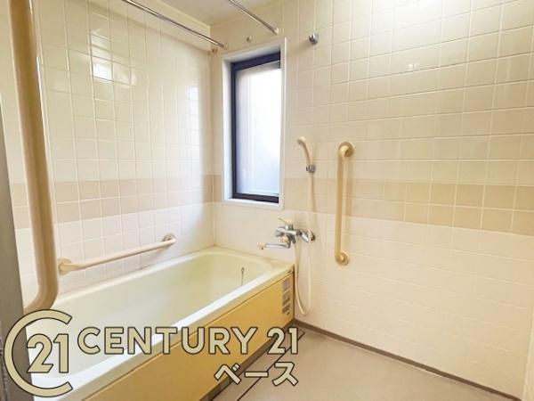 真美ケ丘中央一番街　11号棟