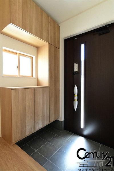 ファーストタウン九条町１号棟／新築一戸建