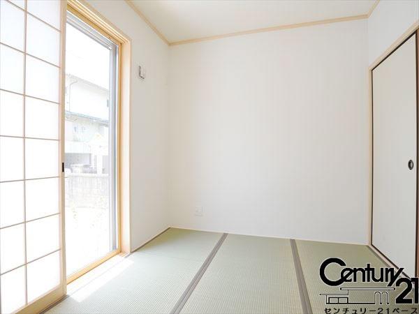 ファーストタウン九条町２号棟／新築一戸建