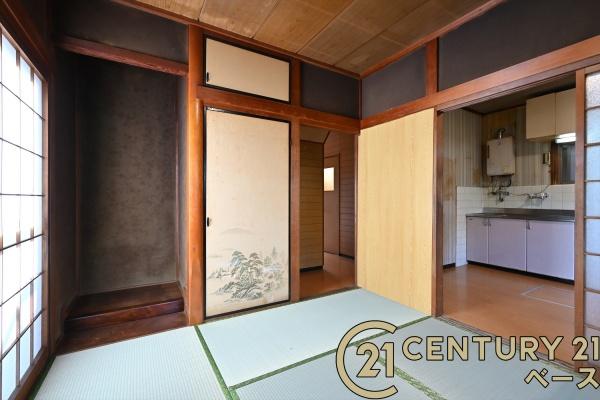 大和高田市大字出の中古一戸建て