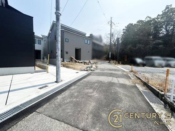 リナージュ宝来町２号棟／新築一戸建
