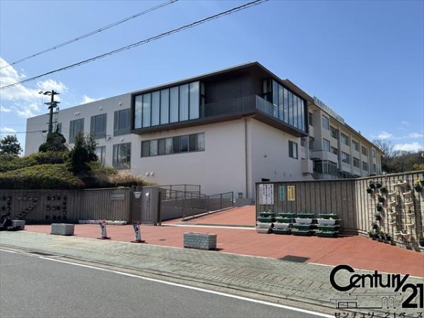 北葛城郡王寺町畠田３丁目の土地(王寺町立王寺南義務教育学校畠田学舎)