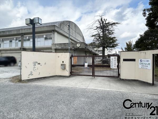 生駒郡平群町初香台５丁目／新築一戸建(平群町立平群中学校)