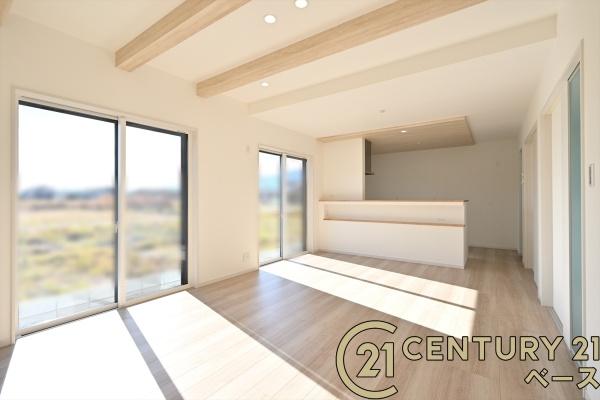大和高田市西坊城３号地／新築一戸建