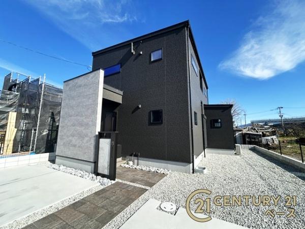 大和高田市田井１５号地／一戸建