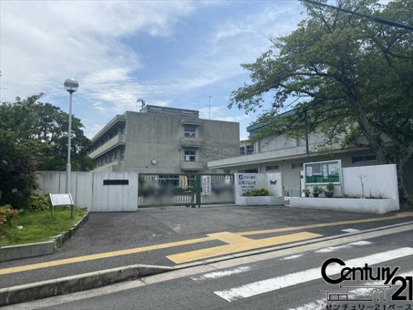 生駒郡平群町緑ケ丘５丁目の中古一戸建て(平群町立平群北小学校)