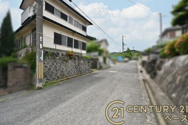 生駒郡平群町緑ケ丘５丁目　一戸建