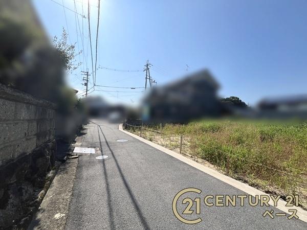 北葛城郡広陵町大字三吉の土地