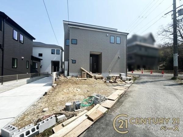 リナージュ宝来町３号棟／新築一戸建