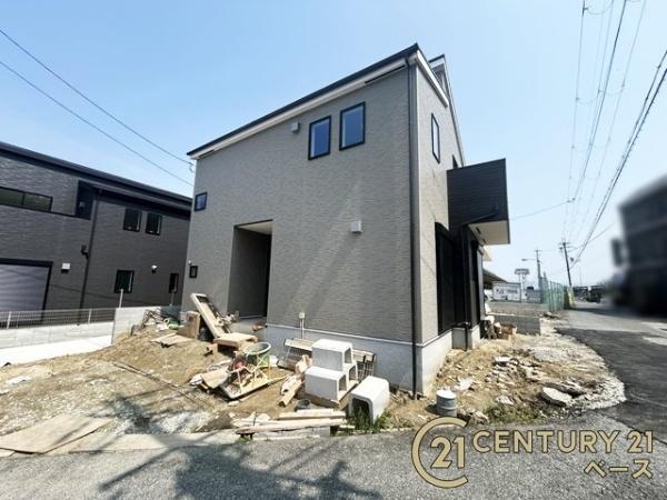 リナージュ宝来町３号棟／新築一戸建