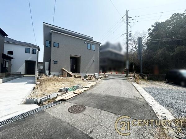 リナージュ宝来町３号棟／新築一戸建