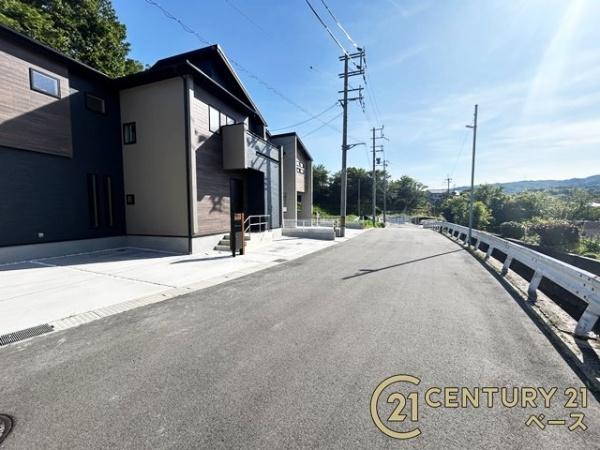 生駒市萩の台２号棟／新築一戸建