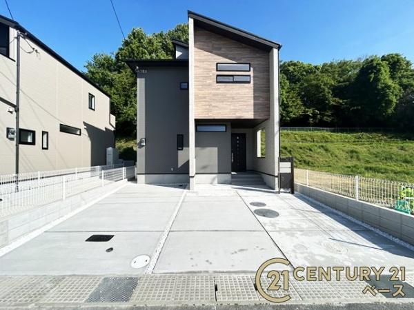 生駒市萩の台３号棟／新築一戸建