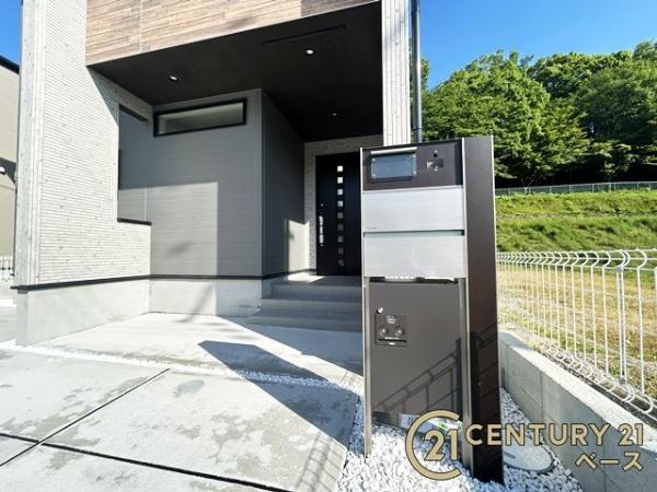 生駒市萩の台３号棟／新築一戸建