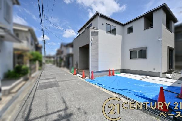リーブルガーデン中曽司町／新築一戸建