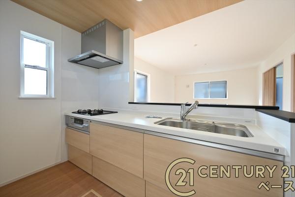 ファーストタウン別所町３号棟／新築一戸建