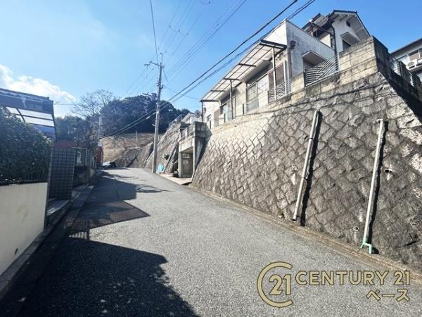 北葛城郡王寺町本町３丁目　一戸建