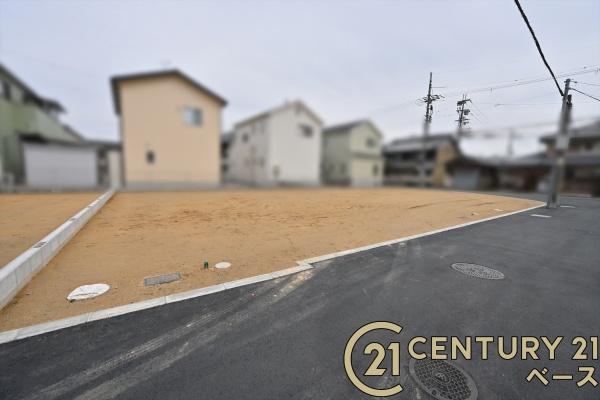 大和高田市大字市場の土地