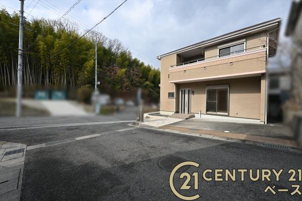 天理市櫟本町の中古一戸建て