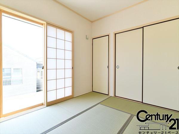 ファーストタウン目安北１号棟／新築一戸建