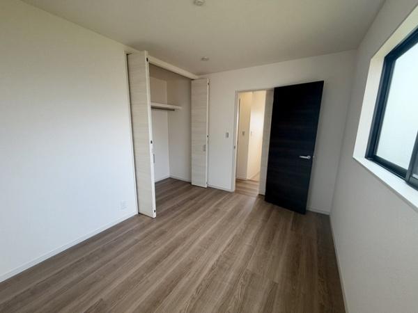 リーブルガーデン柳本町１号棟／新築一戸建