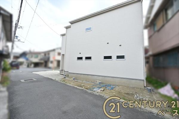 大和高田市春日町２丁目／新築一戸建