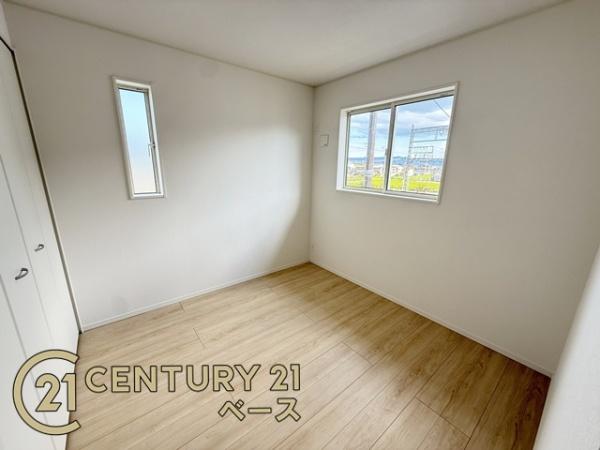 クレイドルガーデン七条２号棟／新築一戸建