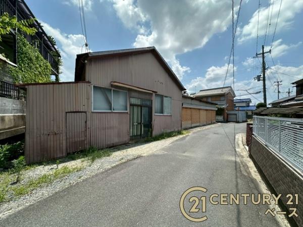 大和高田市大字築山の土地