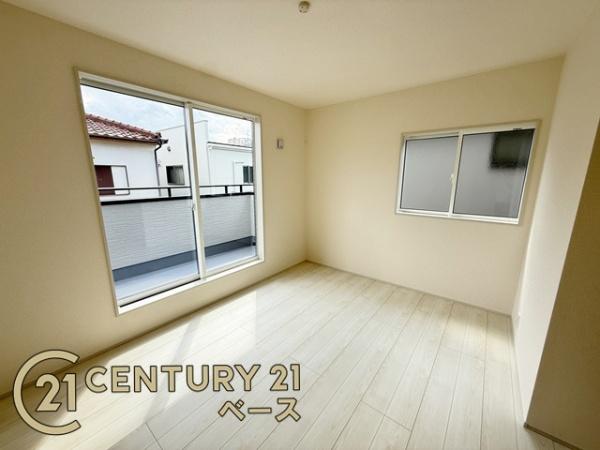 奈良市あやめ池南２丁目２号棟／新築一戸建