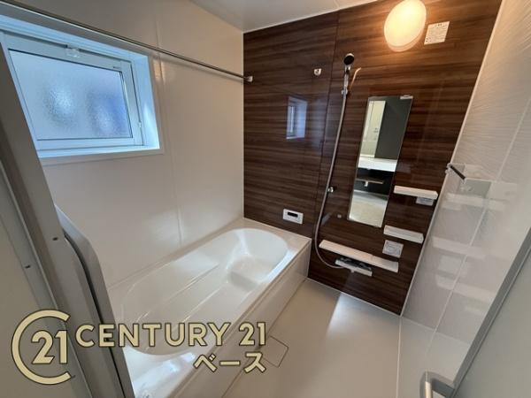 奈良市あやめ池南２丁目２号棟／新築一戸建