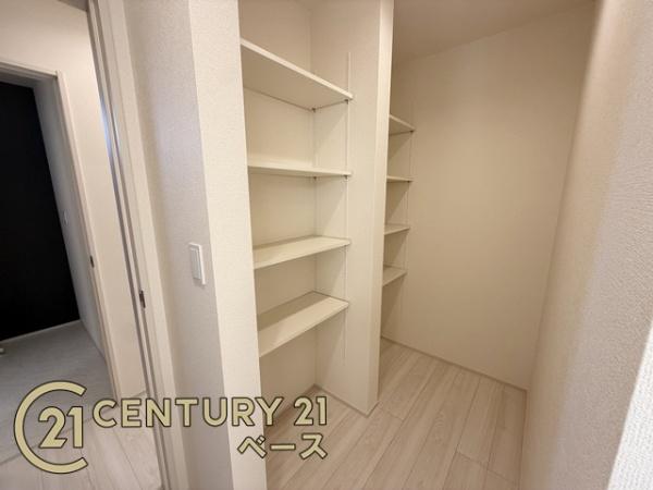 生駒市中菜畑２丁目５号棟／新築一戸建