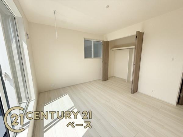 生駒市中菜畑２丁目５号棟／新築一戸建