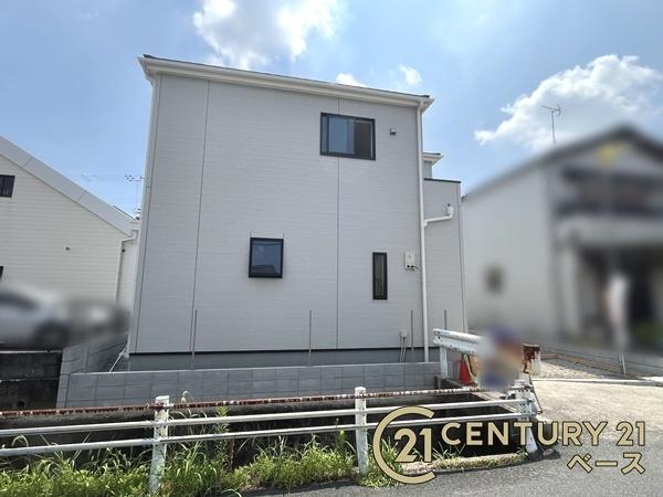リーブルガーデン小泉町２号棟／新築一戸建