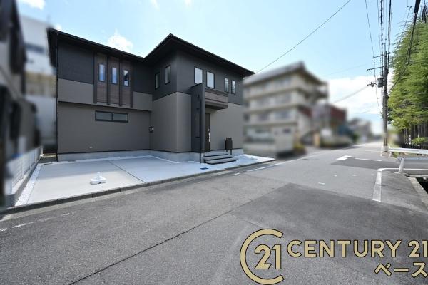 天理市川原城町／新築一戸建