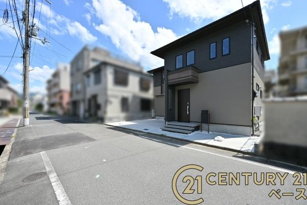 天理市川原城町／新築一戸建
