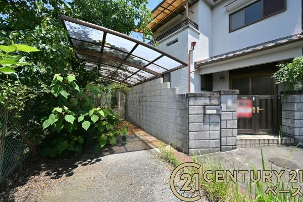 北葛城郡河合町西穴闇　一戸建