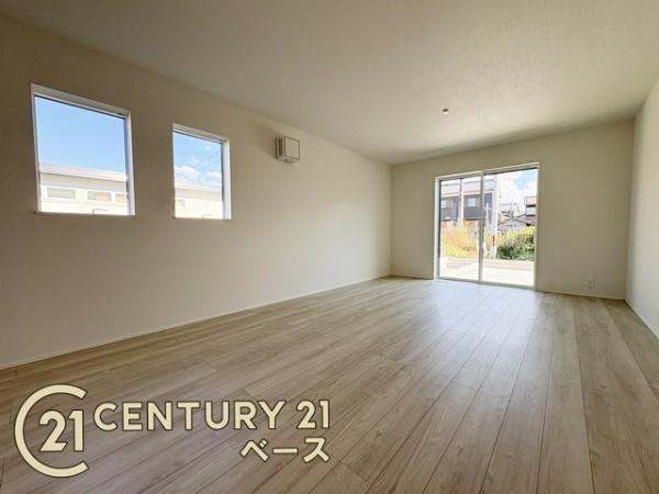 リナージュ上中３号棟／新築一戸建