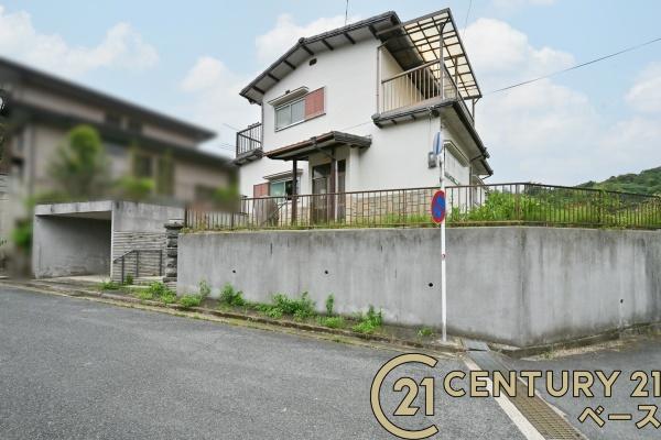 生駒郡平群町椿台３丁目の中古一戸建て