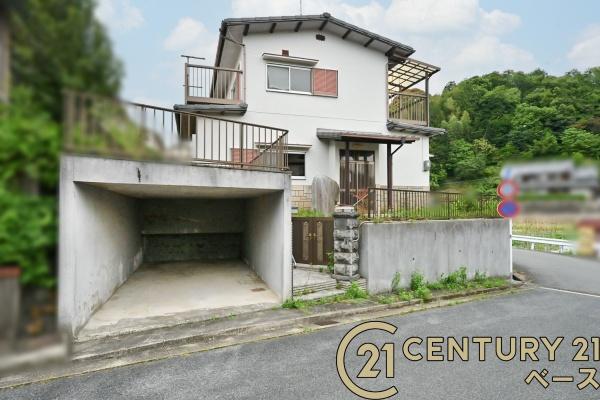 生駒郡平群町椿台3丁目 一戸建
