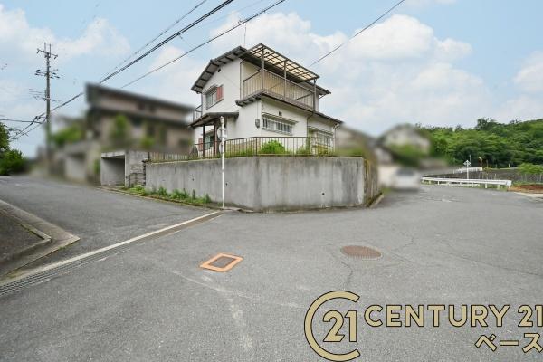生駒郡平群町椿台３丁目の中古一戸建て
